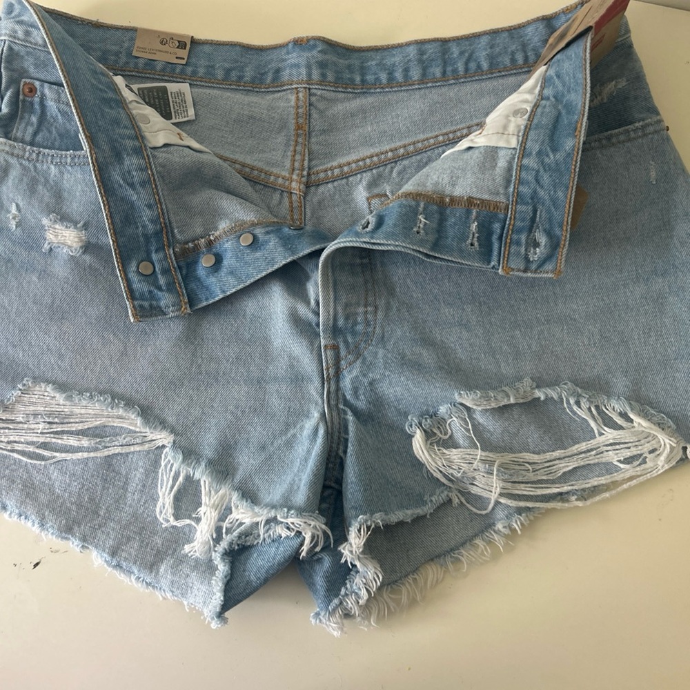 Levi's Light Blue Distressed Denim Cutoff Shorts - Women Size 34 - Picture 8 of 16